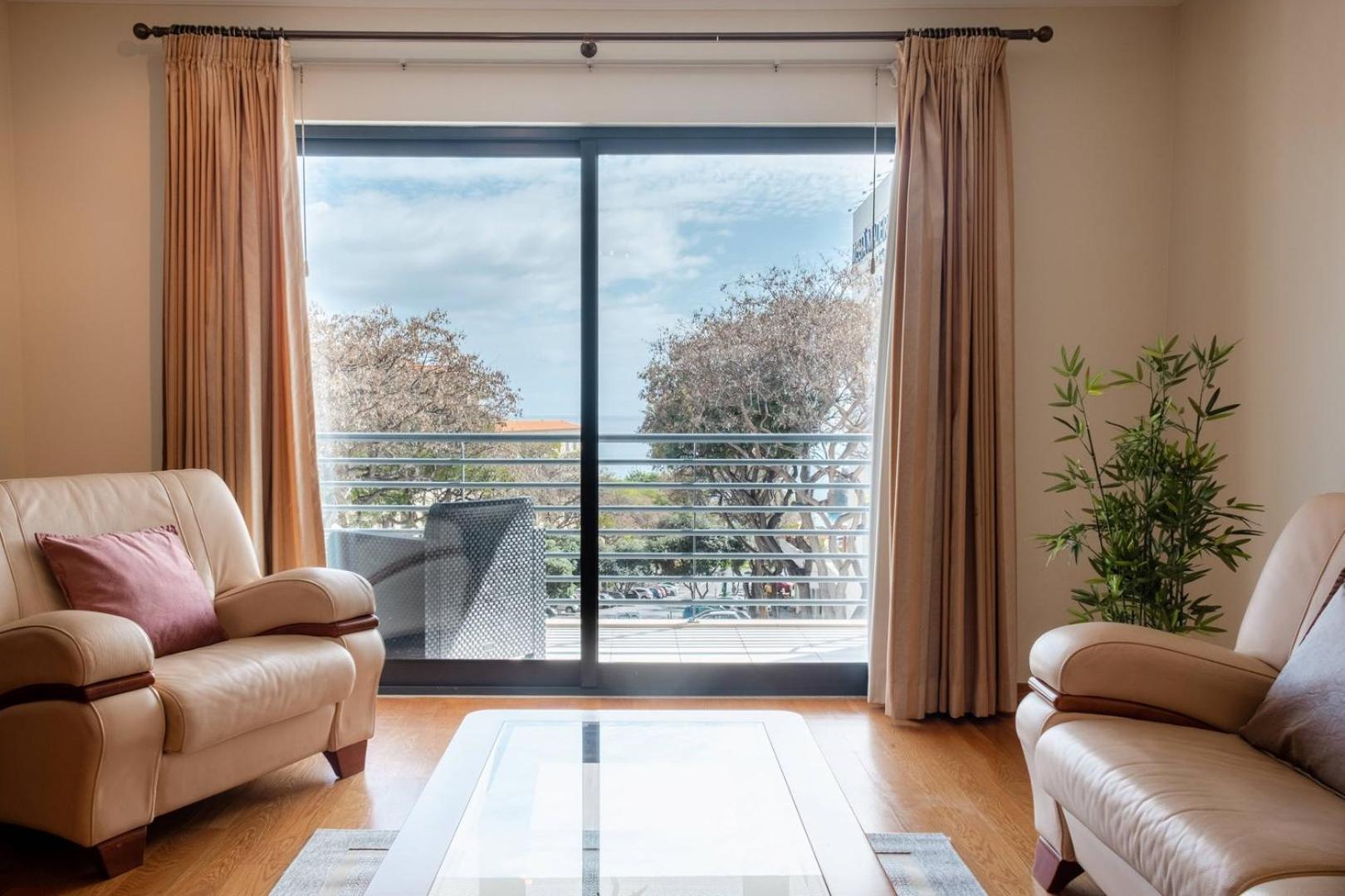 Ferienwohnung Guestready - Lido View Near The Beach Funchal  Exterior foto